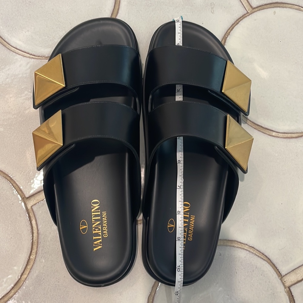 Valentino Roman Stud Dual Strap Leather Slide Sandal, Women US 10, Men’s US 7.5